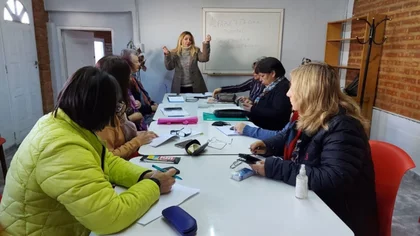 Enseñan a los mayores a no quedar afuera de la era digital