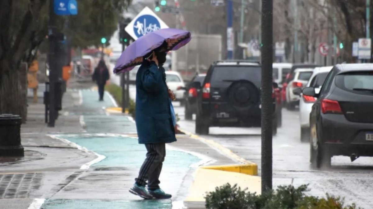 ¿Hasta cuándo seguirá el frío y la lluvia en Neuquén?