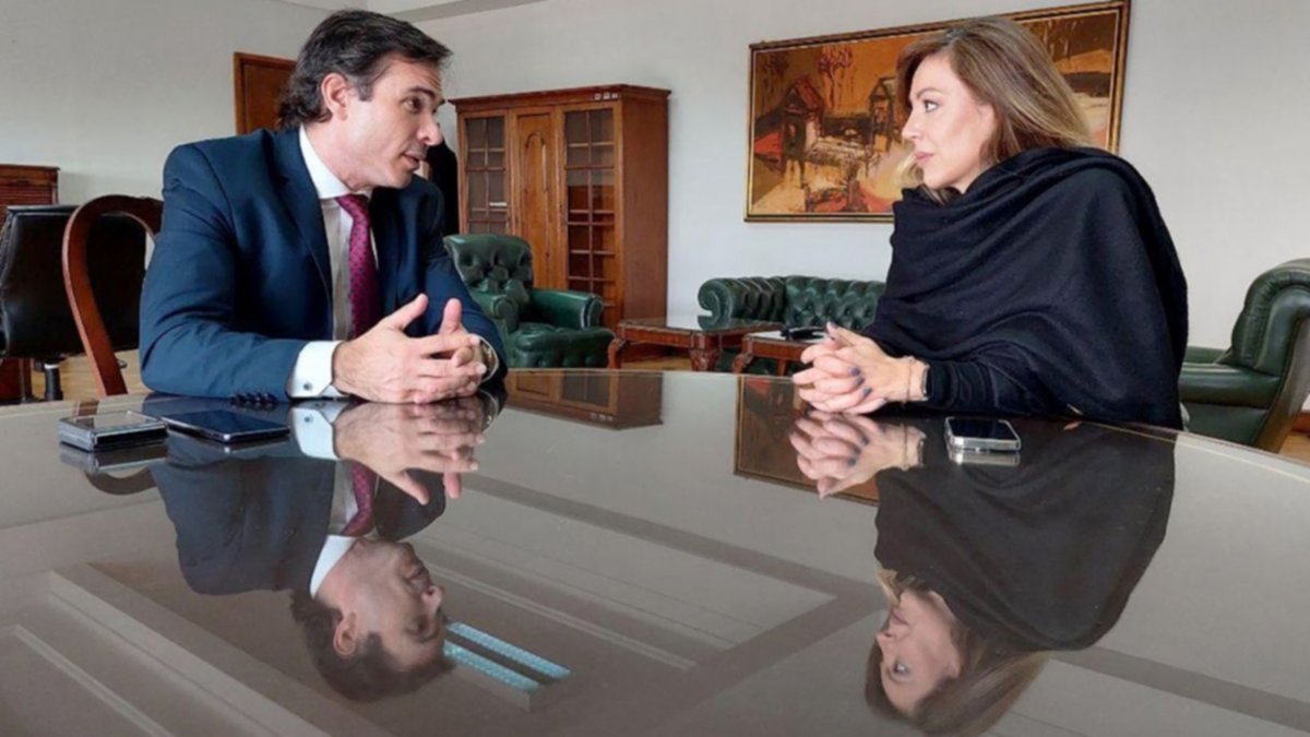 Gerez se reunió con Royón por el protocolo de consulta