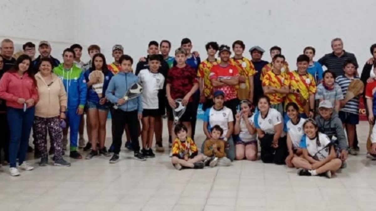 Se viene el tercer encuentro de Pelota Paleta de Neuquén