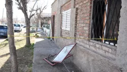 Barrio Bouquet Roldán: murieron dos hermanos en un incendio