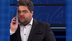 Barassi le preguntó a Lali: "¿Por qué chapás tanto?"