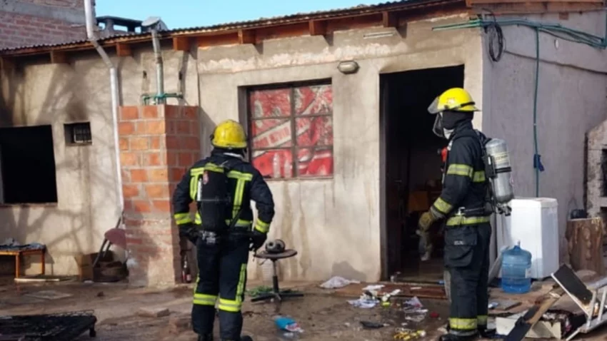 Piden pañales y colchones para bebés rescatados en incendio