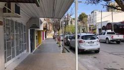 Robó un celular en el centro de Neuquén y lo quiso vender en otro local
