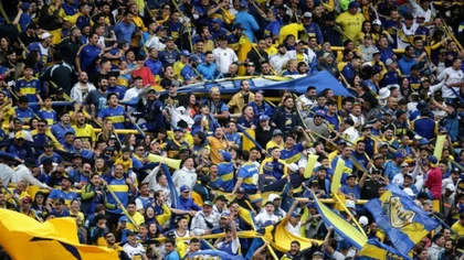 Un niño se cayó de una de las tribunas y se encuentra grave