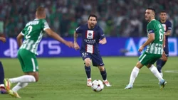 Messi, cuando no, sigue rompiendo récords