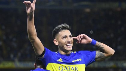 Con muchos juveniles,  Almirón va por su primer triunfo