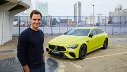 Mercedes Benz homenajeó a Federer con un increíble modelo