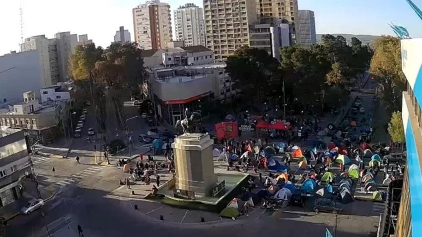 Se liberó el acampe en el centro capitalino