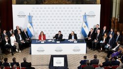 Massa: “El presupuesto está planteado con metas realistas y prudentes”