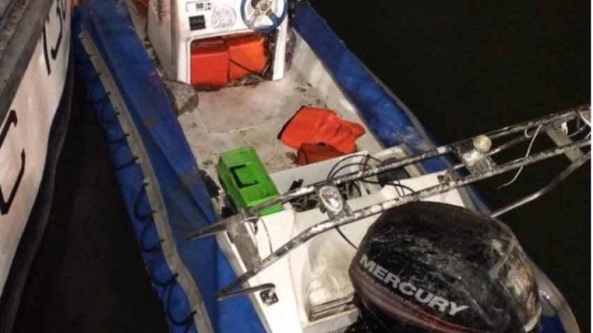 Los 170 kilos de droga flotando en Bahía Blanca, aun no tienen dueño