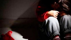 Violo a las hijas de su pareja y lo beneficiaron con juicio abreviado