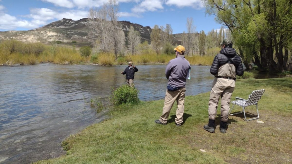 Neuquén tiene 31 nuevos guías de pesca deportiva