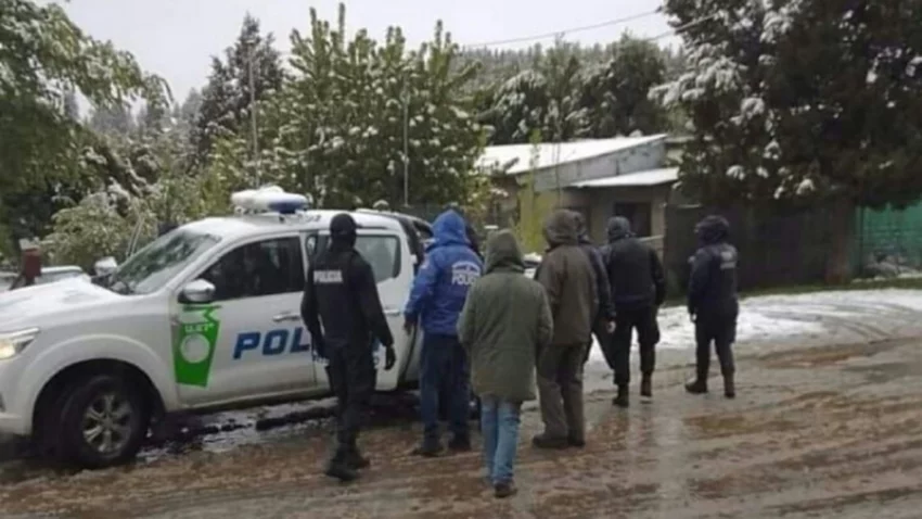 Allanaron ocho viviendas de comunidades mapuche en Bariloche