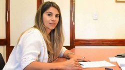 Multaron a intendenta neuquina por “falta de papeles”