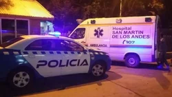 Juzgan a policías que le rompieron la cabeza a un joven