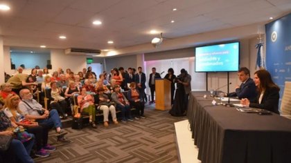 Aumento y bonos para jubilados, el nuevo anuncio del gobierno