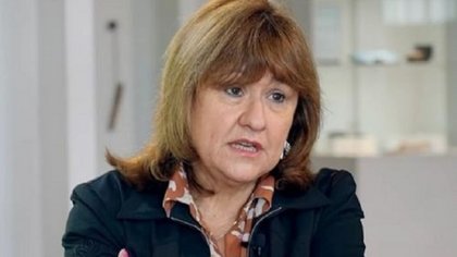 Pechen acusó a los partidos nacionales de “buscar una caricatura local”