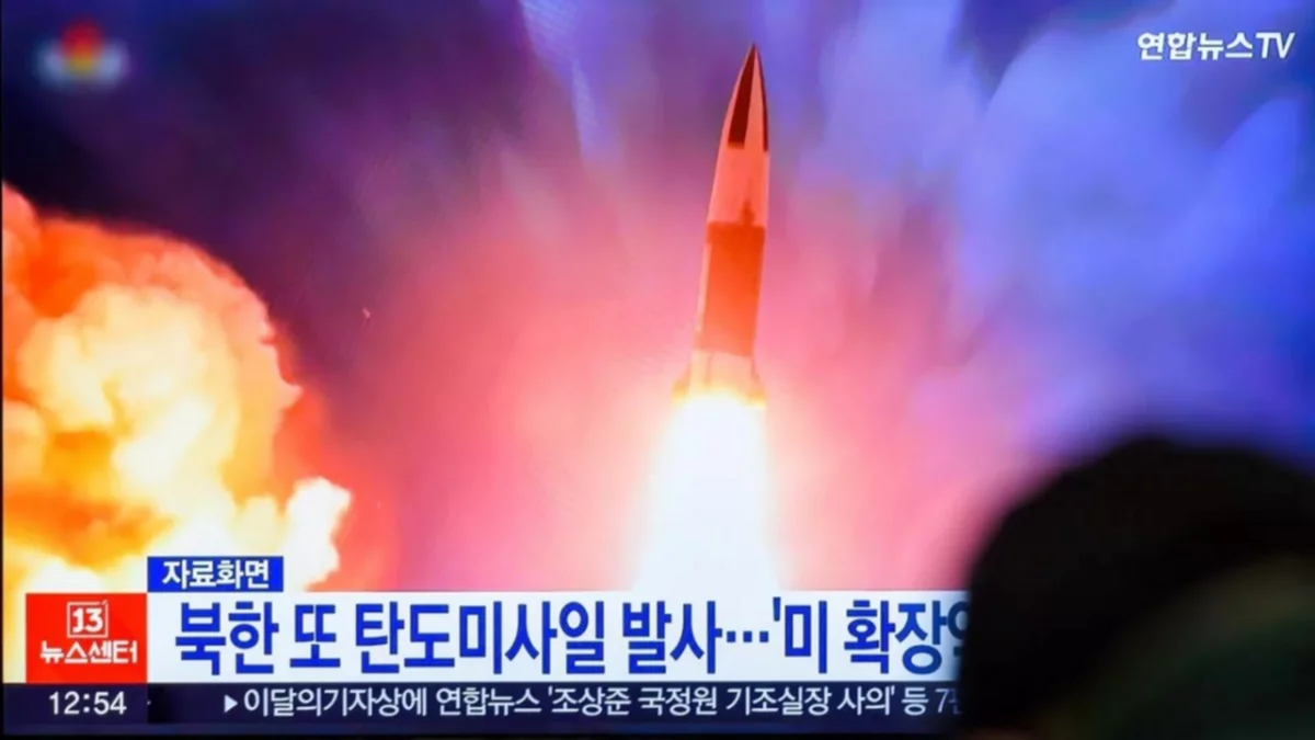 Corea del Norte lanzó un misil que puede llegar a Norteamérica