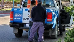 Asustó a los vecinos al grito de "¡Vengo de parte de Gran Hermano!"