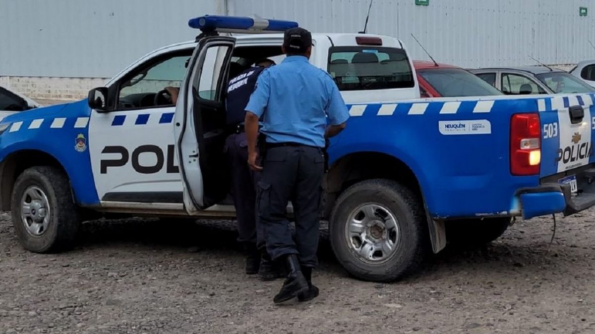 Centenario: no pudieron robar un almacén e intentaron entrar a una casa