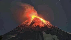 Decretan alerta naranja para el Volcán Villarrica de Chile