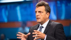 Massa anunció que desde el lunes habrá un nuevo dólar soja