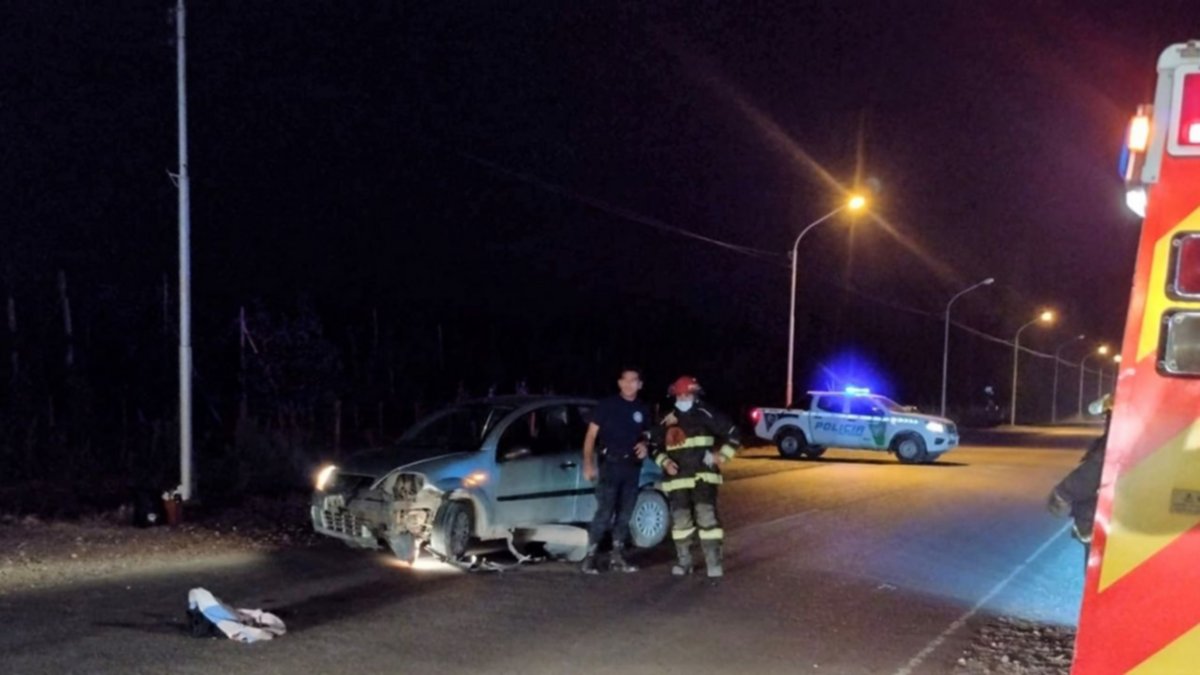 Conductor borracho chocó, atropello e intentó escapar