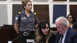 Envenenó a su novio y al hijo de 9 años, y le dieron perpetua