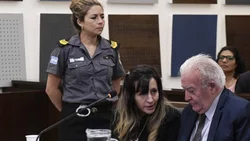 Envenenó a su novio y al hijo de 9 años, y le dieron perpetua