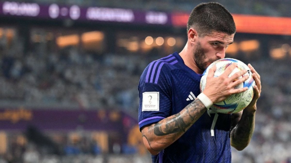 "Hay campeones que no le atan los botines a Riquelme"