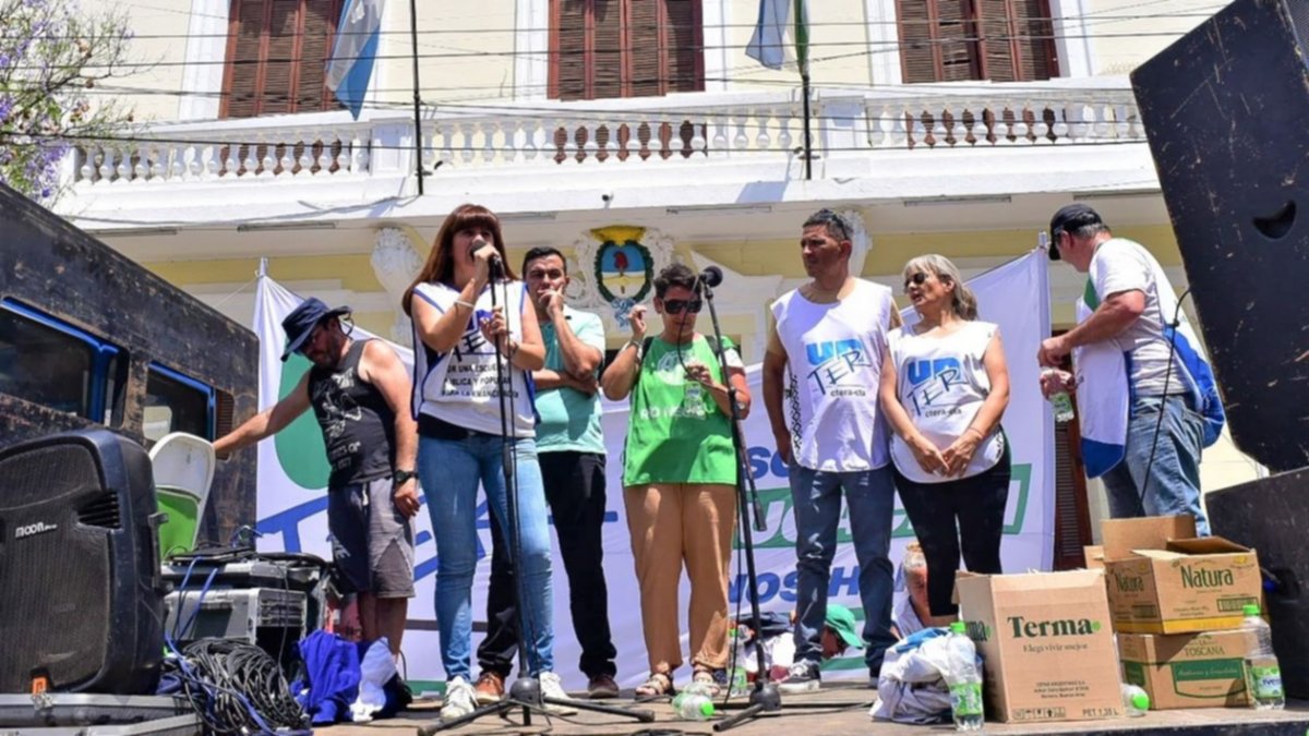 UnTER analiza no iniciar las clases en 2023