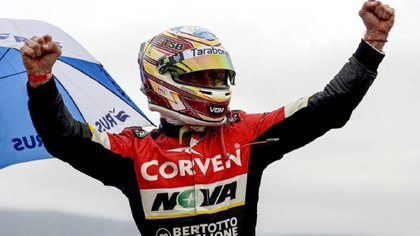 ¡Histórico! Urcera se consagró campeón del Turismo Carretera