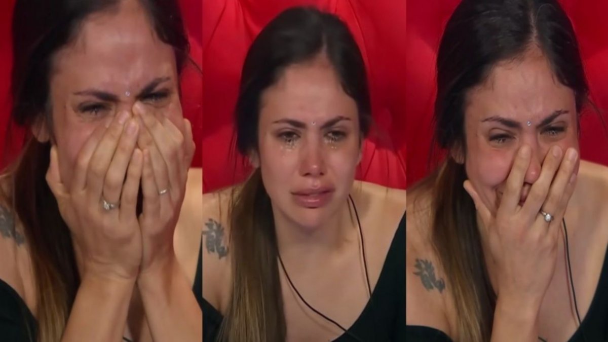 Romina rompió en llanto al ver el video de sus hijas