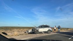 Un hombre y un niño murieron en un choque camino a Las Grutas