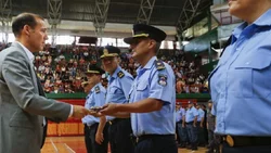 Con Gutiérrez presente, se jerarquizaron a policías neuquinos