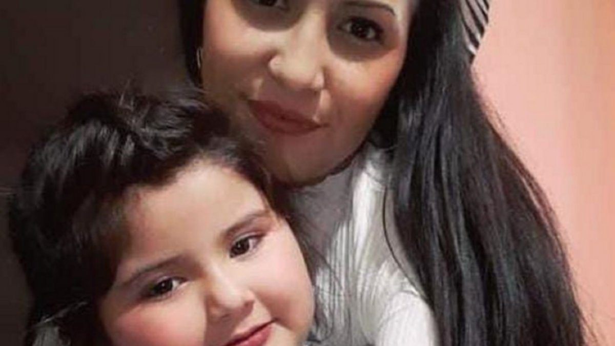El cruel y triste adiós de Agustina a su hija Kayla