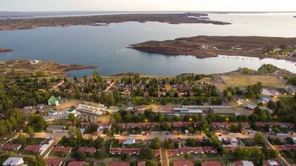 Vecinos de Villa El Chocón reclaman por la poca presión de agua