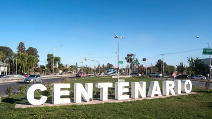 Centenario: enojo en comerciantes por el aumento de tasas municipales