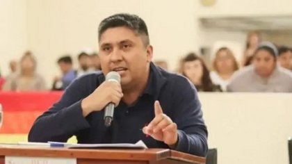 Concejal fue acribillado a balazos y su atacante se suicidó