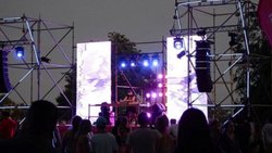 Último sábado de enero, con calor y música en vivo