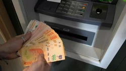 De cuánto es el aumento que cobrarán los empleados municipales