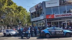 Un policía baleó a tres aspirantes; quiso matar a su ex