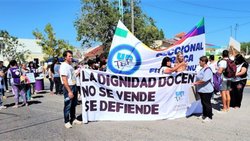 Carreras busca asegurar el inicio de clases y pagará el aumento