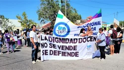 Carreras busca asegurar el inicio de clases y pagará el aumento
