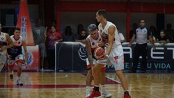 El rojo neuquino metió festejo en Madryn