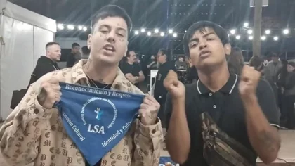 El notable gesto de Duki con la Asociación de Sordos neuquina