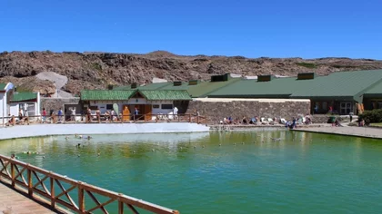 En plena temporada, paro en las Termas de Copahue