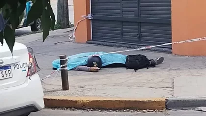 Asesinaron a tiros a un repartidor para robarle la moto