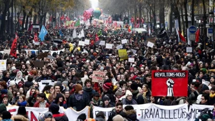 Francia vive el mayor paro de trabajadores en 40 años